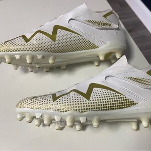 adidas Freak Spark "White/Gold" Grade School Boys' Football Cleat